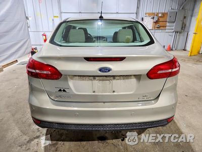 Zdjęcie 6 z 12 samochodu: 2015 FORD FOCUS SE VIN:1FADP3F21FL246916 - miniatura