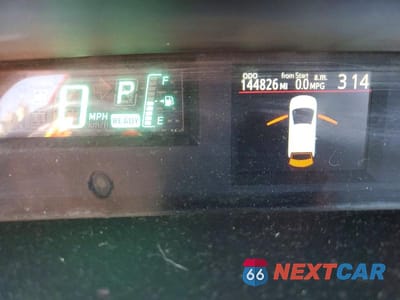 Zdjęcie 9 z 14 samochodu: 2012 TOYOTA PRIUS C ONE VIN:JTDKDTB3XC1524289 - miniatura