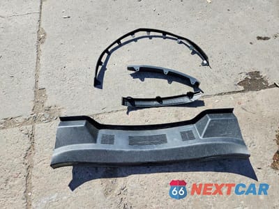 Zdjęcie 12 z 13 samochodu: 2019 CHEVROLET IMPALA LT VIN:2G11Z5S33K9112890 - miniatura