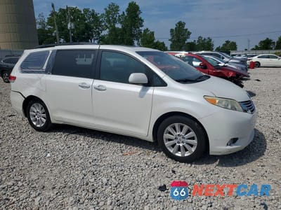 Czwarte zdjęcie samochodu z boku: 2011 TOYOTA SIENNA LIMITED 7-PASSENGER VIN:5TDDK3DC6BS016916 - miniatura