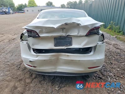 Zdjęcie 6 z 12 samochodu: 2022 TESLA MODEL 3 VIN:5YJ3E1EA5NF303404 - miniatura