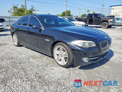 Czwarte zdjęcie samochodu z boku: 2013 BMW 528 I VIN:WBAXG5C53DDY36461 - miniatura