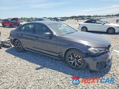 Czwarte zdjęcie samochodu z boku: 2021 BMW 540 I VIN:WBA53BJ0XMWX09154 - miniatura