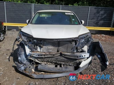 Piąte zdjęcie samochodu w środku: 2017 HONDA PILOT EX VIN:5FNYF5H35HB045770 - miniatura