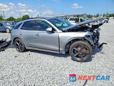Czwarte zdjęcie samochodu z boku: 2026 GENESIS GV70 SPORT PRESTIGE VIN:5NMMFDTB1TH060538 - miniatura
