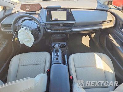 Zdjęcie 8 z 12 samochodu: 2026 TOYOTA PRIUS XLE VIN:JTDADABU4T3035111 - miniatura