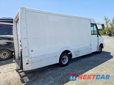 Trzecie zdjęcie samochodu z tyłu: 2014 ISUZU NPR VIN:JALB4T174E7W00284 - miniatura