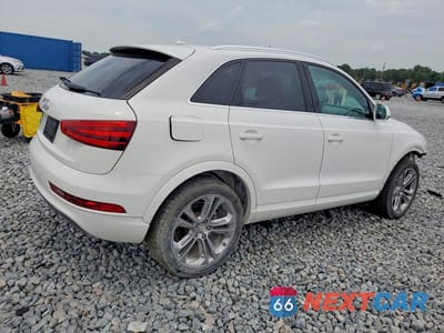 Trzecie zdjęcie samochodu z tyłu: 2015 AUDI Q3 PREMIUM PLUS VIN:WA1BFCFS2FR000386 - miniatura