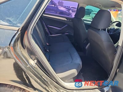 Zdjęcie 10 z 12 samochodu: 2015 VOLKSWAGEN PASSAT S VIN:1VWAT7A31FC045532 - miniatura