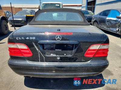 Zdjęcie 6 z 12 samochodu: 2001 MERCEDES-BENZ CLK 430 VIN:WDBLK70G11T085295 - miniatura