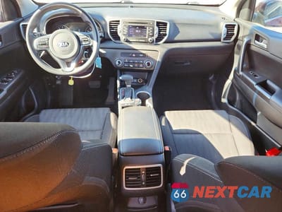 Zdjęcie 8 z 12 samochodu: 2017 KIA SPORTAGE LX VIN:KNDPM3AC7H7165642 - miniatura