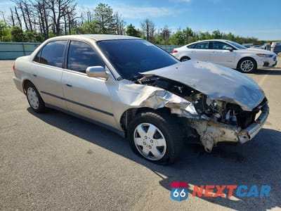 Czwarte zdjęcie samochodu z boku: 1998 HONDA ACCORD LX VIN:1HGCG5647WA153432 - miniatura