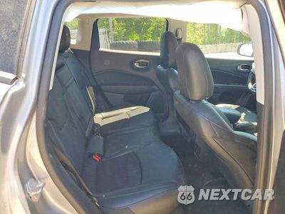 Zdjęcie 11 z 13 samochodu: 2019 JEEP COMPASS LATITUDE VIN:3C4NJDBB6KT602318 - miniatura