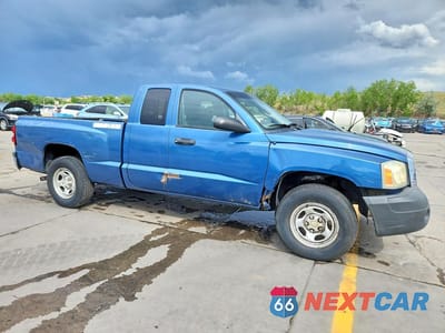 Czwarte zdjęcie samochodu z boku: 2006 DODGE DAKOTA ST VIN:1D7HE22K66S524982 - miniatura