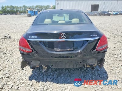 Zdjęcie 6 z 12 samochodu: 2018 MERCEDES-BENZ C 300 4MATIC VIN:55SWF4KB4JU249563 - miniatura