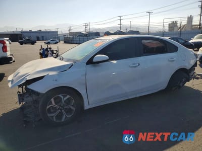 2020 KIA FORTE LXS 3KPF24AD5LE184134 - główne zdjęcie licytacji z USA - miniatura