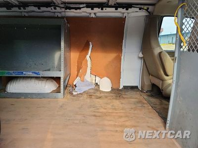 Zdjęcie 11 z 13 samochodu: 2025 CHEVROLET EXPRESS VIN:1GCWGAF73S1105497 - miniatura