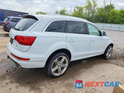 Trzecie zdjęcie samochodu z tyłu: 2013 AUDI Q7 PREMIUM PLUS VIN:WA1LMAFE4DD005298 - miniatura