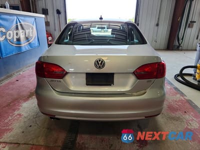 Zdjęcie 6 z 12 samochodu: 2014 VOLKSWAGEN JETTA SE VIN:3VWB17AJ8EM376081 - miniatura