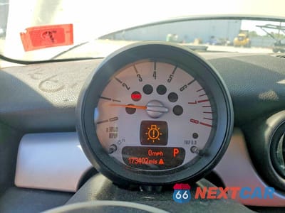 Zdjęcie 9 z 12 samochodu: 2013 MINI COOPER VIN:WMWSU3C58DT679961 - miniatura