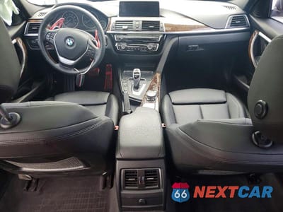 Zdjęcie 8 z 12 samochodu: 2017 BMW 330 I VIN:WBA8B9G53HNU50319 - miniatura