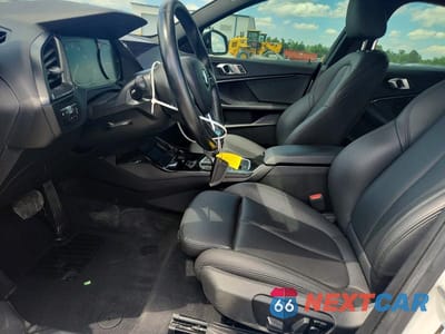 Zdjęcie 7 z 12 samochodu: 2021 BMW 228XI VIN:WBA73AK01M7G32267 - miniatura