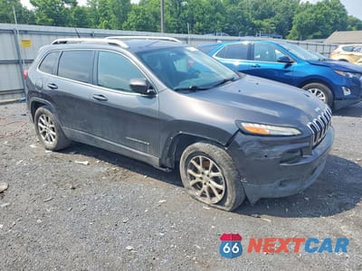 Czwarte zdjęcie samochodu z boku: 2015 JEEP CHEROKEE LATITUDE VIN:1C4PJMCS0FW725104 - miniatura