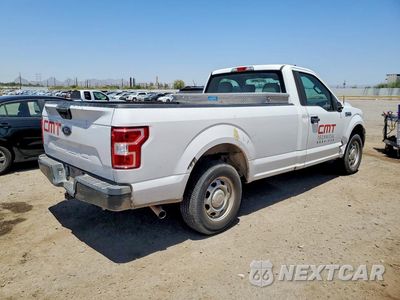 Trzecie zdjęcie samochodu z tyłu: 2020 FORD F150 VIN:1FTMF1CB0LKE47004 - miniatura