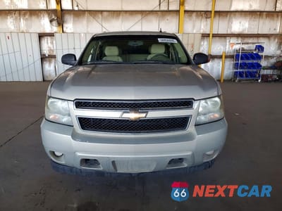 Piąte zdjęcie samochodu w środku: 2010 CHEVROLET TAHOE C1500 LS VIN:1GNMCAE3XAR168802 - miniatura