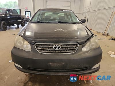 Piąte zdjęcie samochodu w środku: 2007 TOYOTA COROLLA S VIN:1NXBR32E17Z911011 - miniatura
