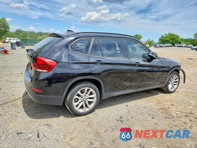 Trzecie zdjęcie samochodu z tyłu: 2015 BMW X1 XDRIVE28I VIN:WBAVL1C57FVY30168 - miniatura