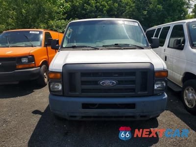 Piąte zdjęcie samochodu w środku: 2011 FORD E250 DELIVERY VAN VIN:1FTNE2EL0BDB35108 - miniatura