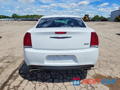 Zdjęcie 6 z 12 samochodu: 2022 CHRYSLER 300 TOURING VIN:2C3CCAAG7NH134324 - miniatura