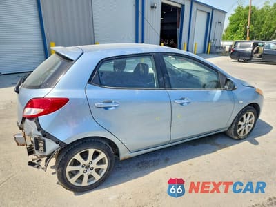 Trzecie zdjęcie samochodu z tyłu: 2013 MAZDA MAZDA2 VIN:JM1DE1LZ5D0153823 - miniatura