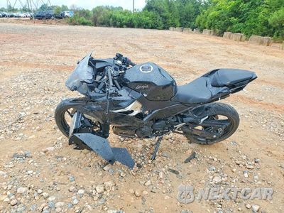 Trzecie zdjęcie samochodu z tyłu: 2018 KAWASAKI EX400 VIN:JKAEXKH17JDA06749 - miniatura
