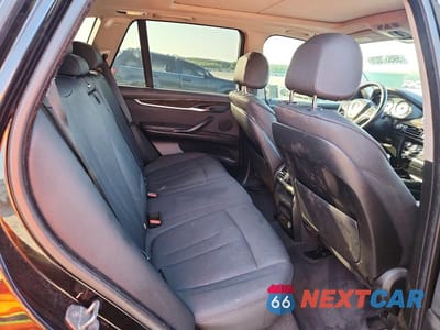 Zdjęcie 10 z 12 samochodu: 2015 BMW X5 XDRIVE35D VIN:5UXKS4C51F0N06090 - miniatura
