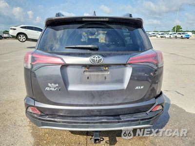 Zdjęcie 6 z 13 samochodu: 2017 TOYOTA RAV4 XLE VIN:JTMWFREV9HJ710568 - miniatura