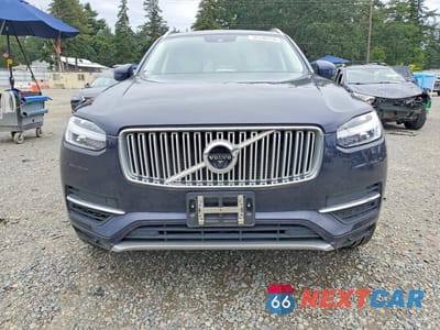 Piąte zdjęcie samochodu w środku: 2017 VOLVO XC90 T8 VIN:YV4BC0PL7H1170987 - miniatura