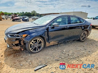 2020 FORD FUSION TITANIUM 3FA6P0D91LR174619 - główne zdjęcie licytacji z USA - miniatura
