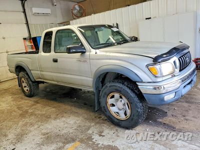 Czwarte zdjęcie samochodu z boku: 2003 TOYOTA TACOMA XTRACAB VIN:5TEWM72N43Z295754 - miniatura