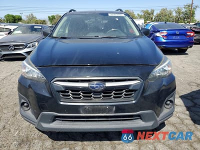 Piąte zdjęcie samochodu w środku: 2018 SUBARU CROSSTREK VIN:JF2GTAAC0JH332285 - miniatura