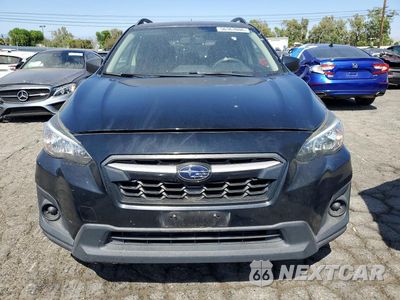Piąte zdjęcie samochodu w środku: 2018 SUBARU CROSSTREK VIN:JF2GTAAC0JH332285 - miniatura