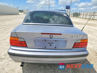 Zdjęcie 6 z 12 samochodu: 1997 BMW 318 IC VIN:WBABH7326VEY02406 - miniatura