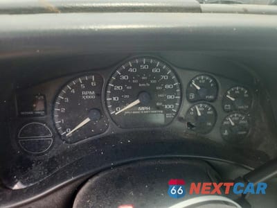 Zdjęcie 9 z 12 samochodu: 2002 GMC NEW SIERRA C1500 VIN:1GTEC14W22Z327757 - miniatura