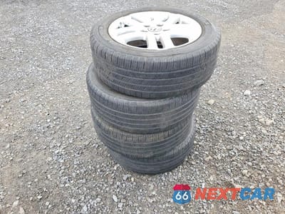 Zdjęcie 12 z 13 samochodu: 2011 VOLKSWAGEN JETTA S VIN:3VWPX7AJ4BM606876 - miniatura