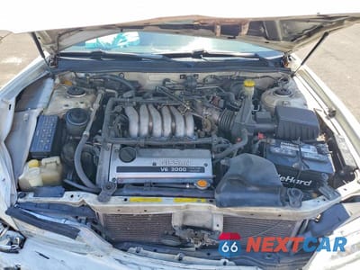 Zdjęcie 11 z 12 samochodu: 1999 NISSAN MAXIMA GXE VIN:JN1CA21D9XT215864 - miniatura