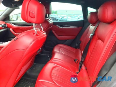 Zdjęcie 11 z 13 samochodu: 2021 MASERATI LEVANTE S VIN:ZN661YUAXMX364785 - miniatura