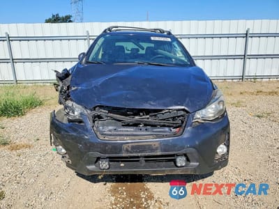 Piąte zdjęcie samochodu w środku: 2017 SUBARU CROSSTREK PREMIUM VIN:JF2GPABC4H8226810 - miniatura