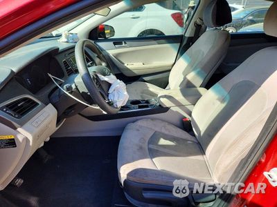 Zdjęcie 7 z 12 samochodu: 2017 HYUNDAI SONATA SE VIN:5NPE24AF4HH546728 - miniatura