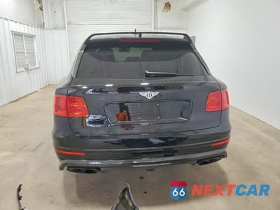 Zdjęcie 6 z 14 samochodu: 2024 BENTLEY BENTAYGA VIN:SJAAC2ZVXJC018884 - miniatura
